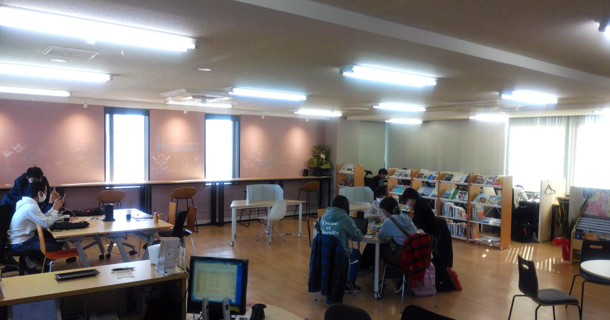 画像:ヒカリバは学生さんにも人気のコワーキングスペースです
